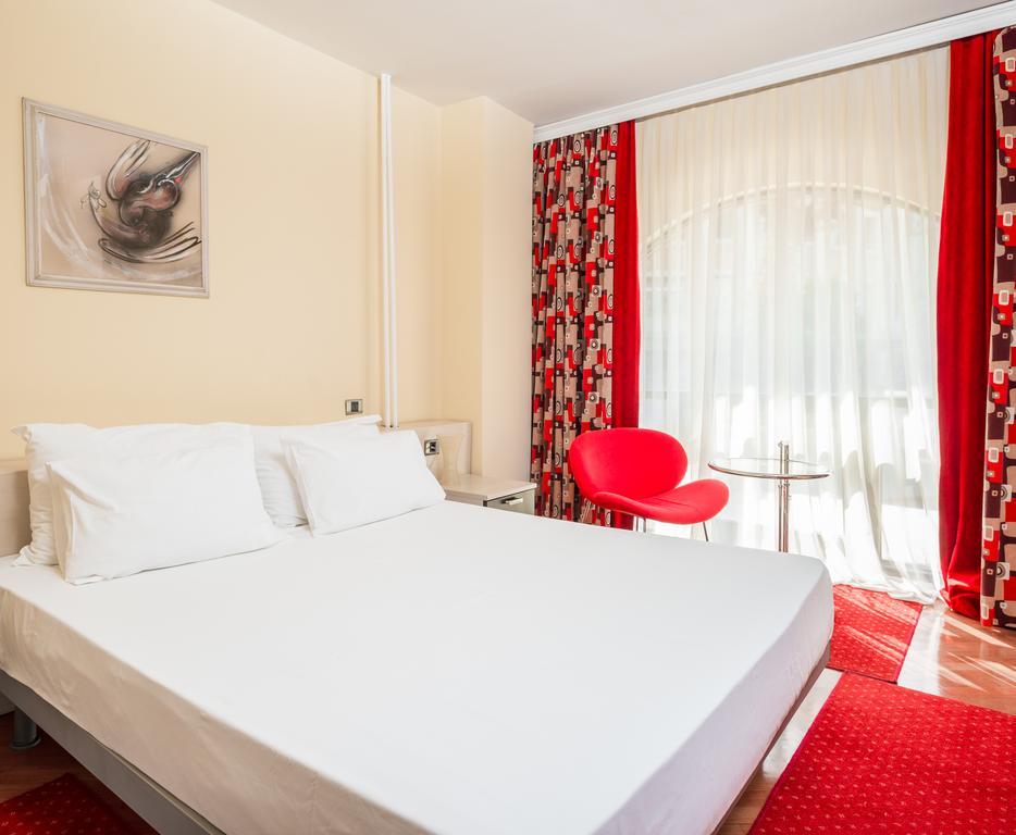 Pelister Skopje Bed and Breakfast Δωμάτιο φωτογραφία